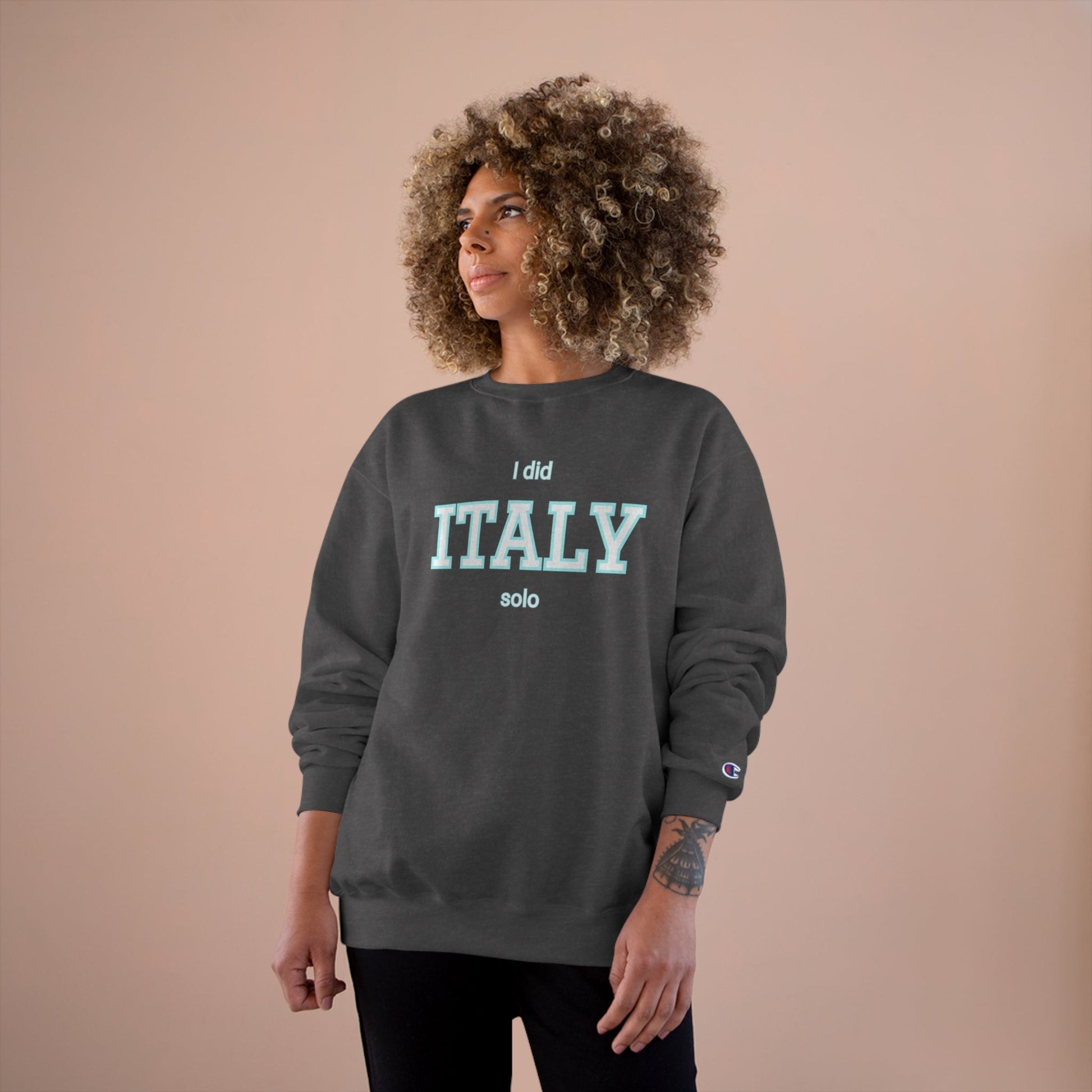 Customizable Solo Country Champion Sweatshirt - SOLO SOHI Travel Shop