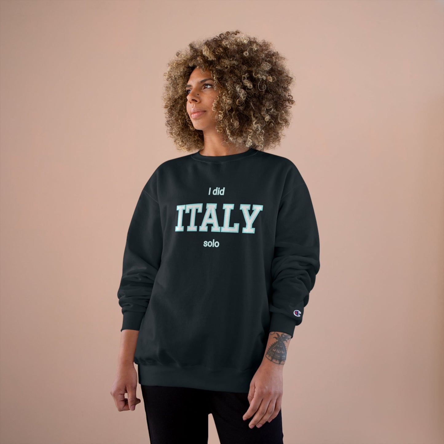 Customizable Solo Country Champion Sweatshirt - SOLO SOHI Travel Shop